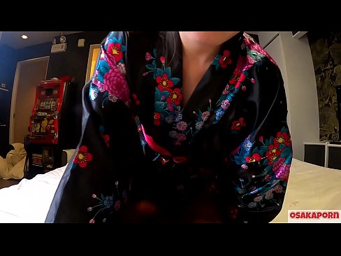 ❤️ Keçika ciwan a cosplay ji seksê hez dike ku bi orgazmê bi şûjinek di hespêk û blowjob de. Keçika Asyayî ya bi pisîka porî û bi cil û bergên kevneşopî yên Japonî di vîdyoya amator de ku masturbasyona bi pêlîstokên qijikê nîşan dide. Sakura 3 OSAKAPORN. ️❌ Porno li ku.pornobot.ru ❤